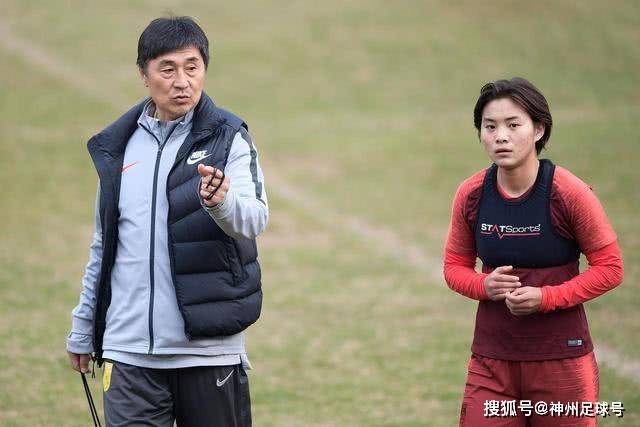 湖人调整阵容，17号新秀或面临离队风险